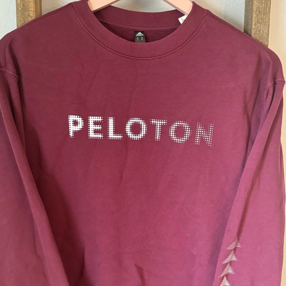 Peloton Adidas Men pullover sweatshirt
Size xs
In great condition - Picture 3 of 7